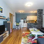 2 Bedroom Awesome Apartment In Krasica