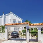 Amazing Apartment In Novi Vinodolski With Wifi