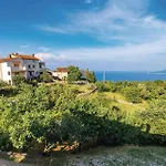 Lovely Apartment In Brsec With House Sea View