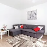 Awesome Home In Skrljevo With Wifi