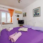 House Maya