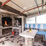 2 Bedroom Amazing Home In Rijeka