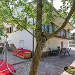 3 Bedroom Beautiful Home In Grizane