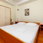 Apartments Dijana