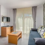 1 Bedroom Awesome Apartment In Baska