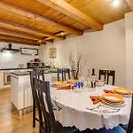 Stunning Home In Bater With Wifi