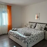 Apartments Pana