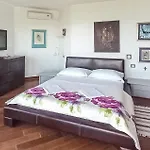 Cozy Home In Kostrena With Kitchen