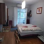 Apartment T&T