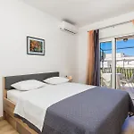 Lovely Apartment In Barbat With House Sea View