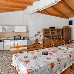 Gorgeous Apartment In Klenovica With Wifi
