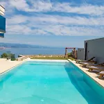 Beautiful Home In Matulji With Jacuzzi