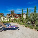 Pet Friendly Apartment In Malinska With Wifi