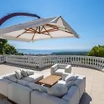 6 Bedroom Awesome Home In Rab