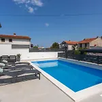Beautiful Home In Njivice With Kitchen