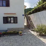 Apartment Zdenka-5 Km From Opatija