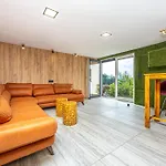 Villa Spa Deck 1, Deck 2, Deck 3