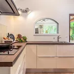 Awesome Home In Omisalj With Wi-Fi