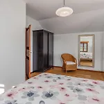 Cozy Apartment In Bribir With Kitchen