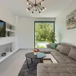 Villa Subventus