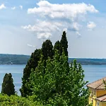 Villa Amare