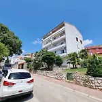 Apartment In Crikvenica 42921