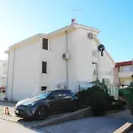 Apartment Limone - Vinogradska