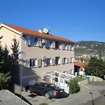 Apartments Mikulan Nara