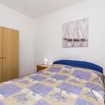 Stunning Apartment In Barbat-Rab With Wifi
