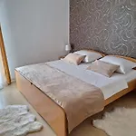 Villa Suzy-Apartments Suzana
