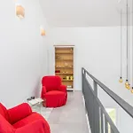 Beautiful Home In Vrh With 3 Bedrooms, Wifi And Outdoor Swimming Pool