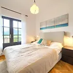 Apartments Nana - Baska