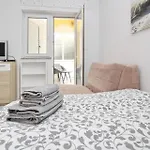 Studio Rozman Beach