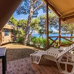 Adria Glamping Luxury Tents Camping Poljana Mali Losinj