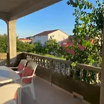 Apartment Stela