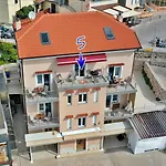 Room Marica Baska