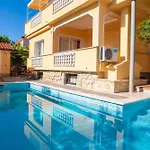 Pension Tina Appartement 2
