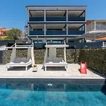 Villa Zwillinge Standard In Crikvenica