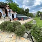 Tolles Ferienhaus In Supetarska Draga Mit Garten