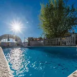 Gemuetliche Wohnung Mit Pool