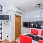 Tolle Wohnung In Crikvenica Mit Meerblick