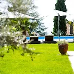 Wohnung In Rubesi Mit Garten