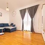 Ferienwohnung Cekovic 2