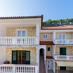 Beachfront Apartments Lopar