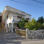 Apartment Sama