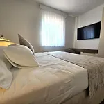 Villa Navis