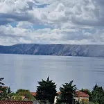 Tomislav Nv 8 Pax - Apartment With Sea View