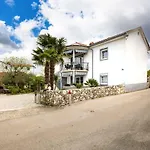 Apartment In Malinska - Insel Krk 53314