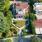 Apartment In Malinska - Insel Krk 53352