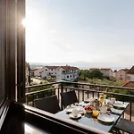 Bubi Apartments